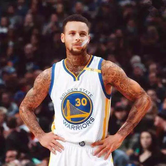 博主独家：塞梅尼奥价格过高，利物浦已联系了阿德耶米（独家爆料：塞梅尼奥标价过高，利物浦已转而接洽阿德耶米）