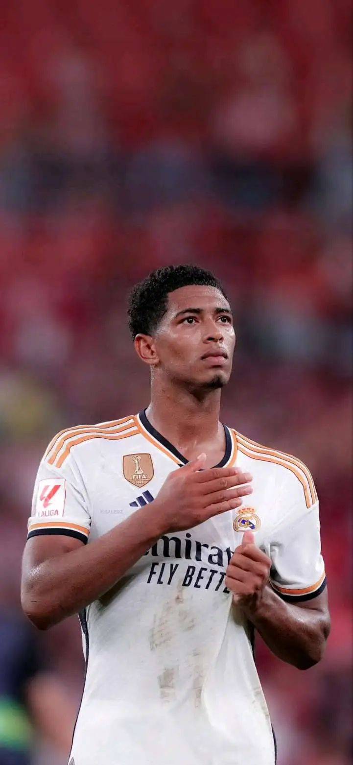 法国足协主席：能不能给姆巴佩多一点自由，让他稍微喘口气（法足协主席呼吁：给姆巴佩更多自由，让他喘口气）