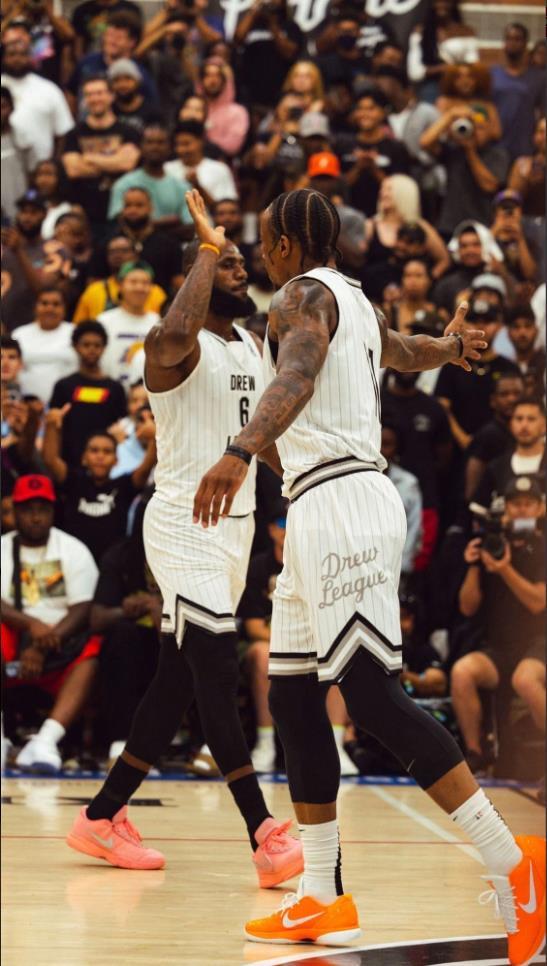 跟队记者：米兰球员去国家队受伤然后缺席的循环必须停止（随队记者：米兰球员因国家队受伤而缺阵的恶性循环必须终结）