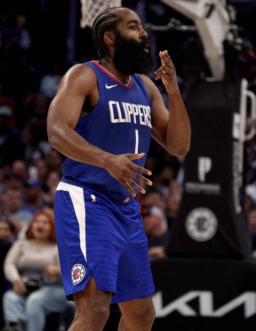 CBA：福建队最后时刻绝杀北控（CBA：福建队压哨绝杀北控）