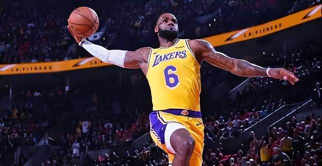 斯基拉：皮奥利不会辞职，他不愿放弃年薪320万欧元的3年合同（斯基拉：皮奥利无意辞职，不愿放弃年薪320万欧的三年合同）