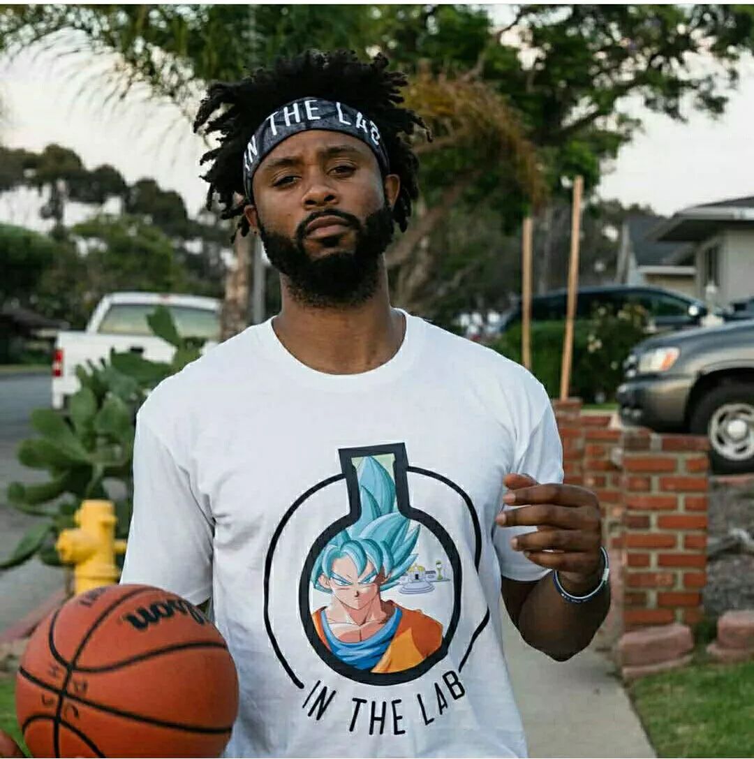 曼城外租小将雷斯：从游戏操控哈兰德到成为队友，太有成就感（曼城外租小将雷斯：从游戏里操控哈兰德到现实并肩作战，成就感拉满）