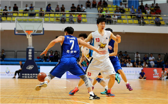 李国旭：满意球队中超首个赛季的表现，未来会不断努力、进步（李国旭：认可球队中超首季发挥，未来将持续提升）