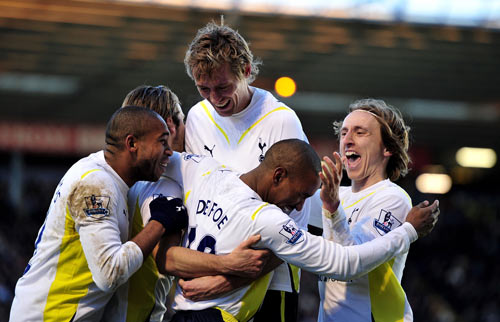 雷霆成为史上第四支赛季前22场拿下21胜1负的球队（前22场21胜1负，雷霆跻身历史第四队）