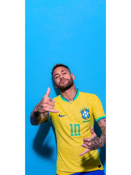 威少展现惊人手感，连续三分球如雨点般落下（威少手感火热，三分球接连命中如雨）